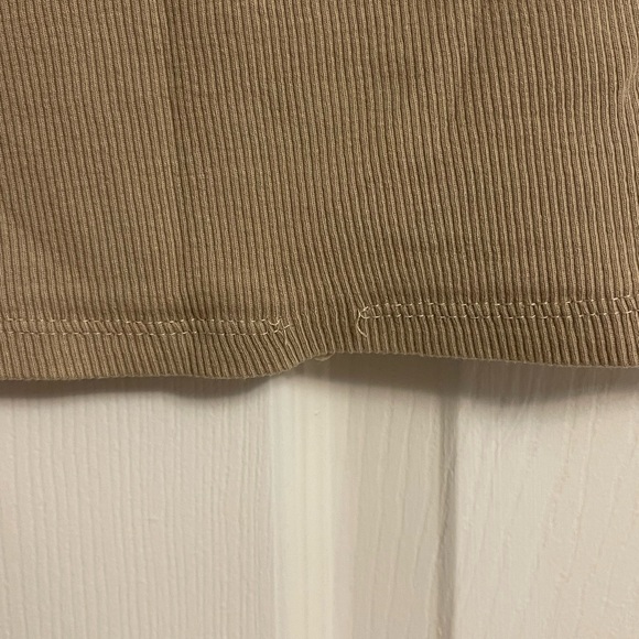 Zara Beige Ribbed Crop Top - Picture 4 of 5